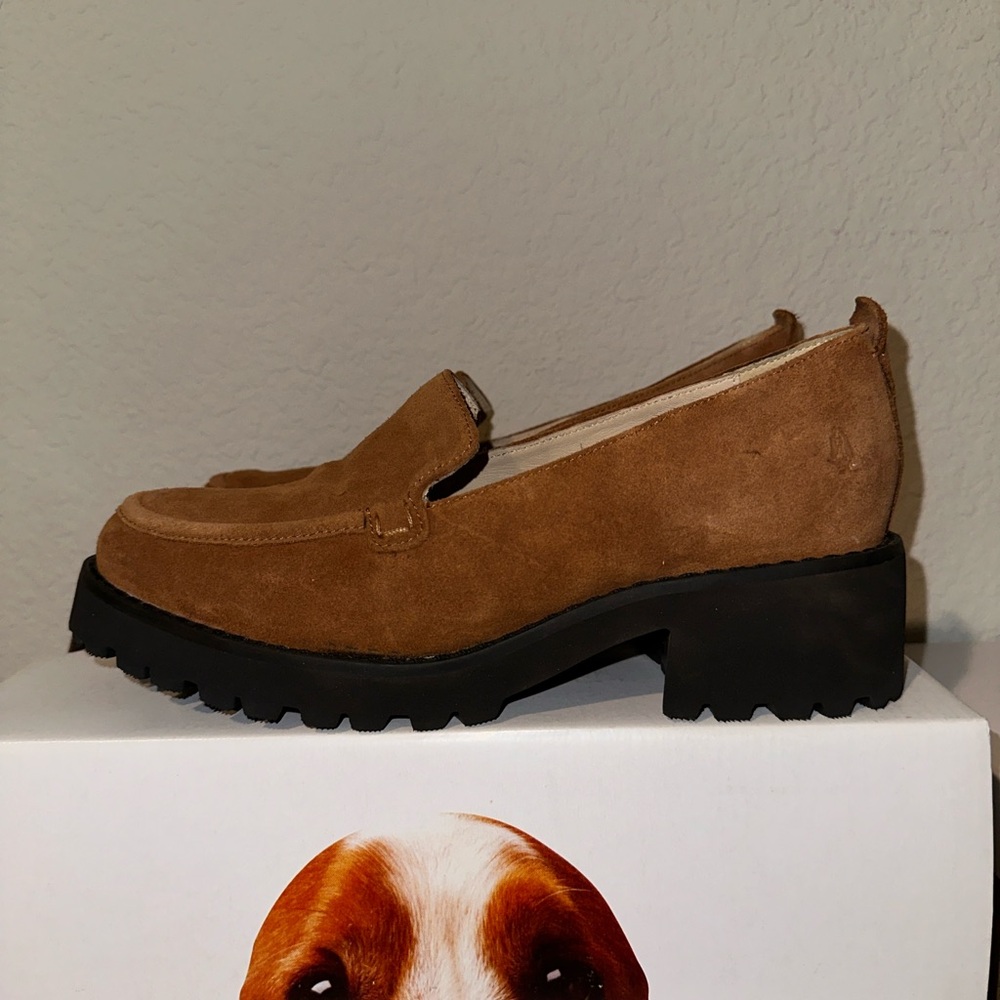 Hush Puppies Tan Suede Women's Loafers